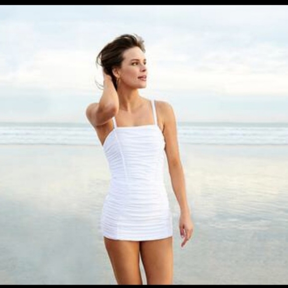 Hermoza swimsuit nwt - Picture 4 of 10